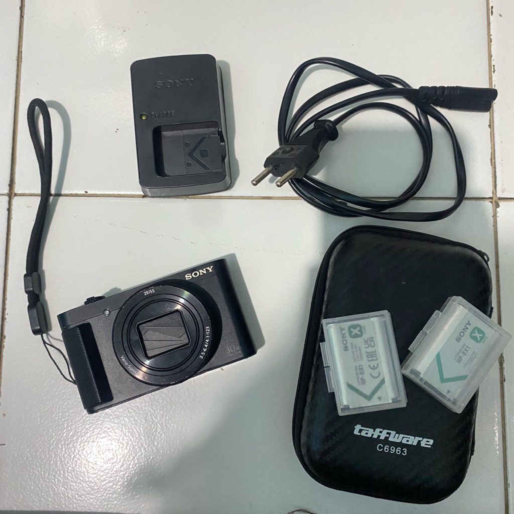 Camera Sony HX90V