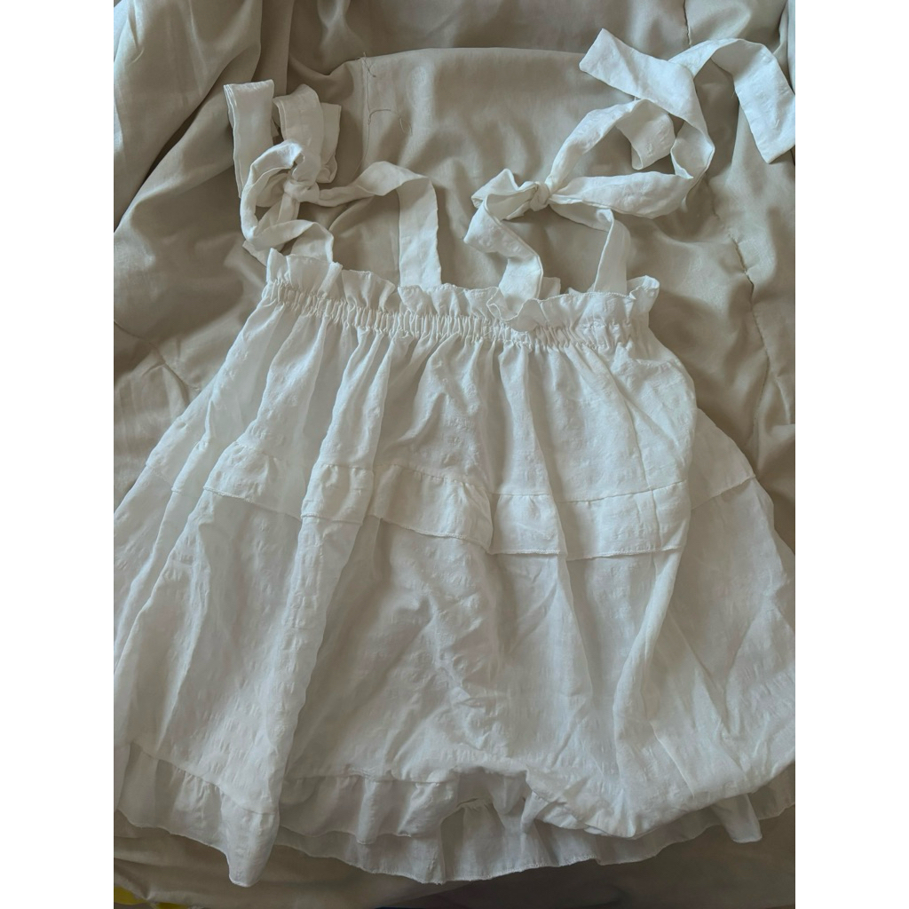 PRELOVED - white coquette top