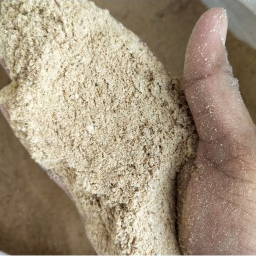 dedek bekatul padi lembut 1kg/dedek pakan ternak