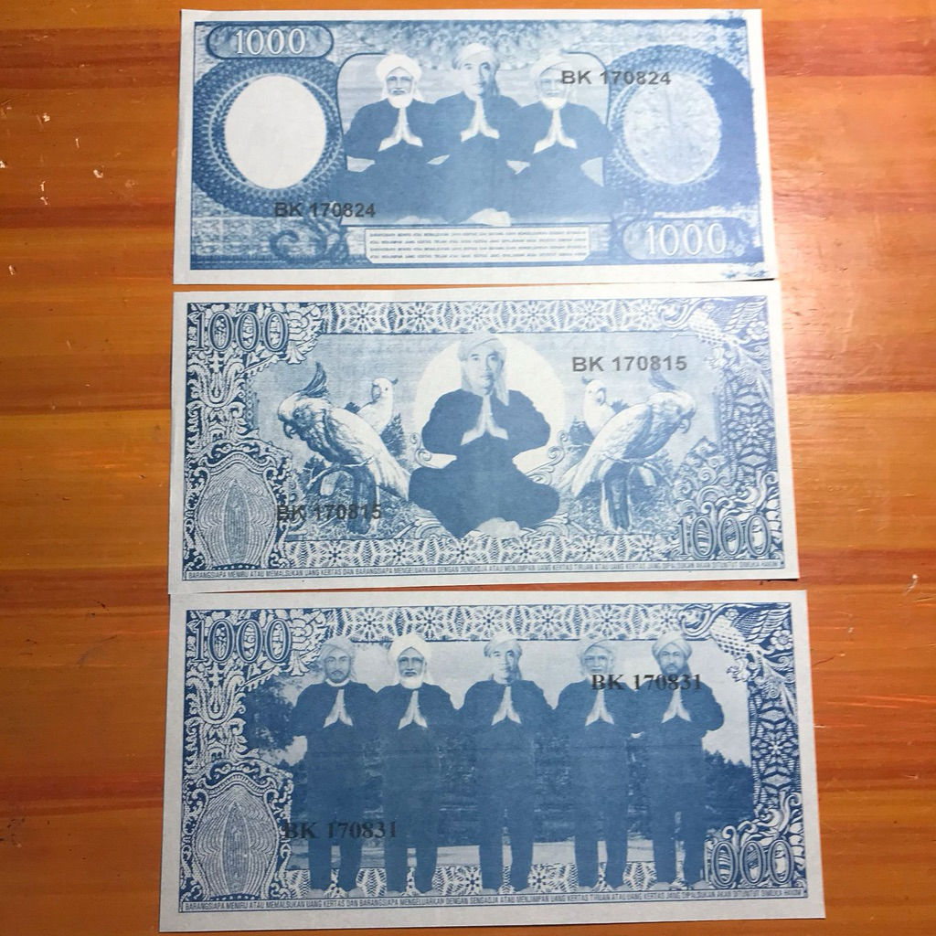 Uang Sukarno 1000 Warna Biru Walisongo