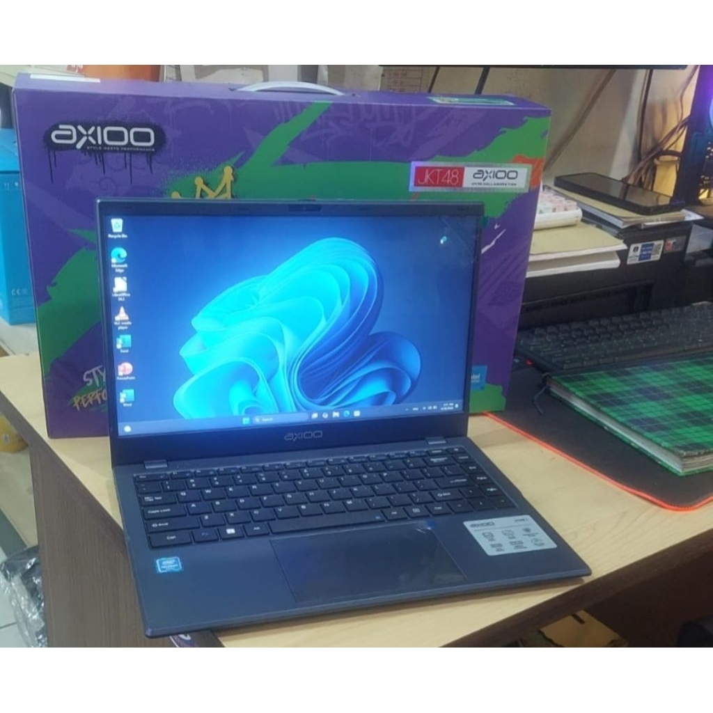 LAPTOP AXIOO HYPE 1