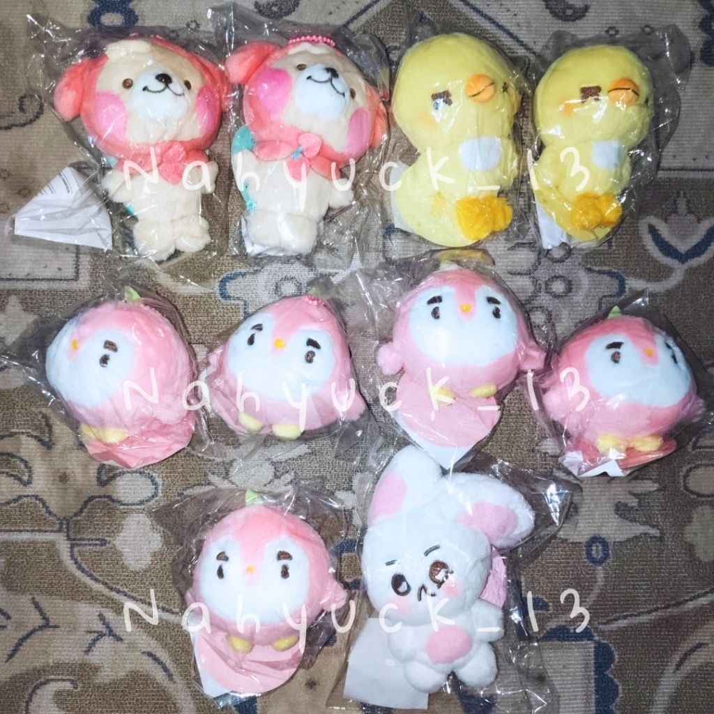 (READY) MINI DOLL KEYRING CHANYEOL SEHUN KYUNGSOO SUHO EXO MD EXHORIZON DRESS PINK HAT