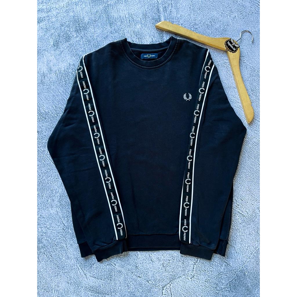 Crewneck FredPerry Black Tappe