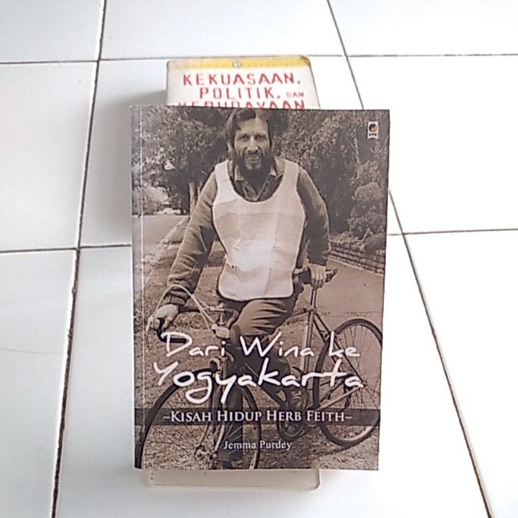 dari wina ke yogyakarta