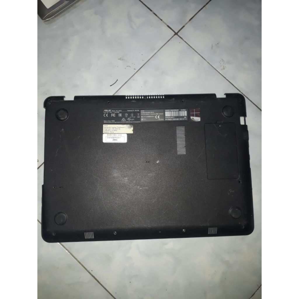 casing bawah / bottom asus x442L