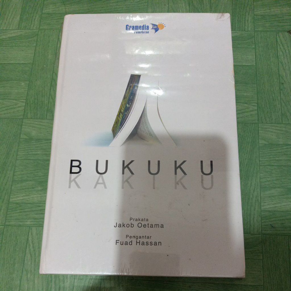 buku  non fiksi:Bukuku kakiku