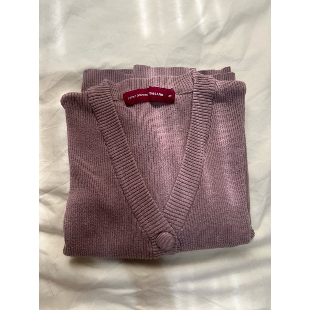 Thenblank x Isyana Sarasvati Cardigan