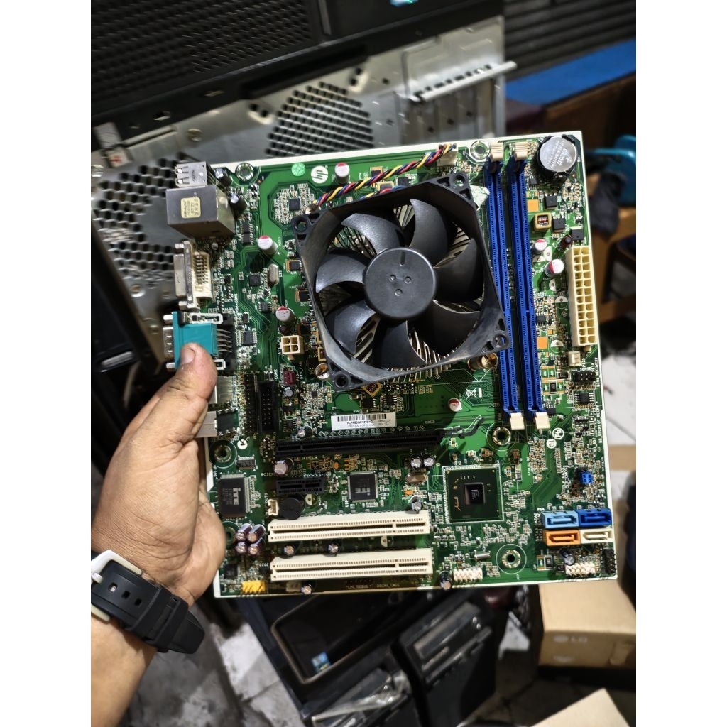 Paket i3 2100 Mobo H61