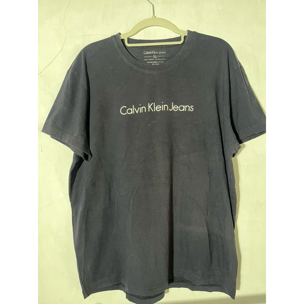 kaos Calvin Klein Jeans biru dongker tsirt ck original