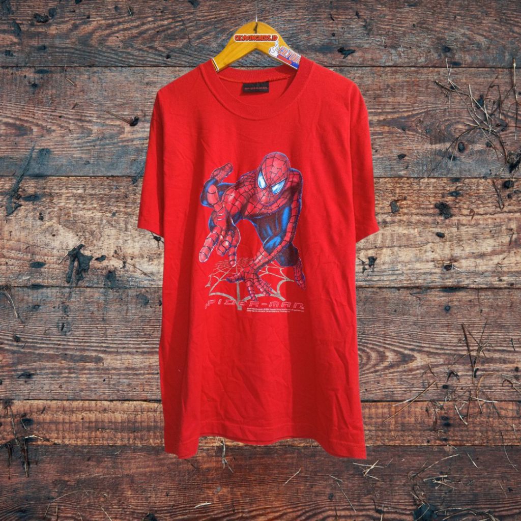 VTG SPIDERMAN ©2002 MARVEL CHARACTERS VINTAGE TEE