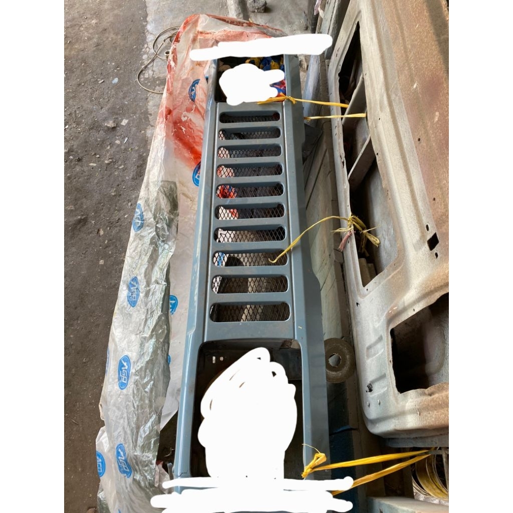 Grill Jimny Grill Jimny Sierra Besi Copotan Original Besi SGP Cocok Untuk Konsep Jimny Lawas  atau J