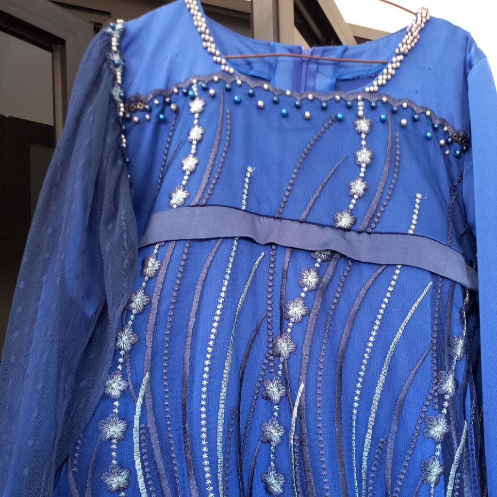PRELOVED DRESS WEDDING