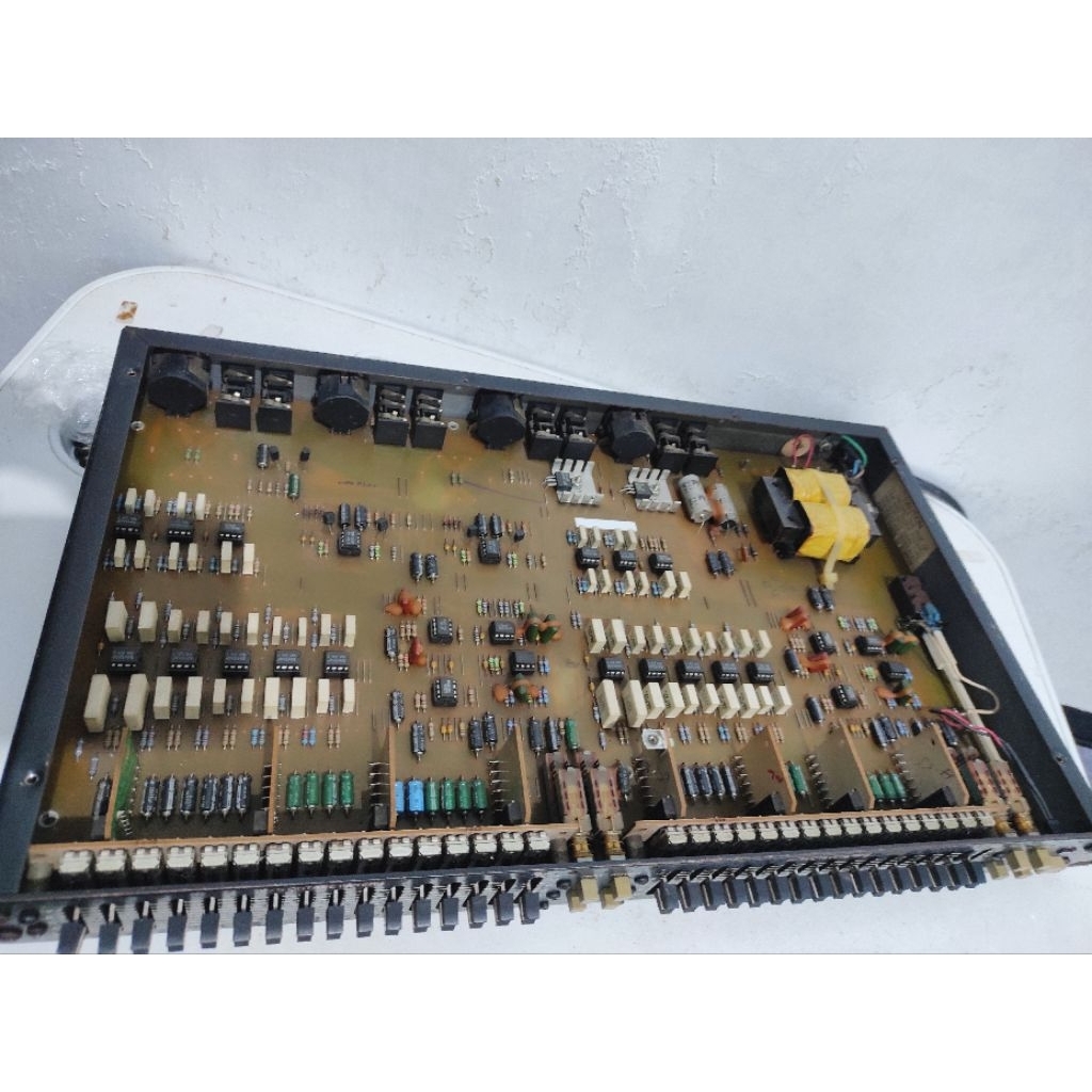 EQUALIZER PEAVEY EQ-215 SECOND ORIGINAL USA