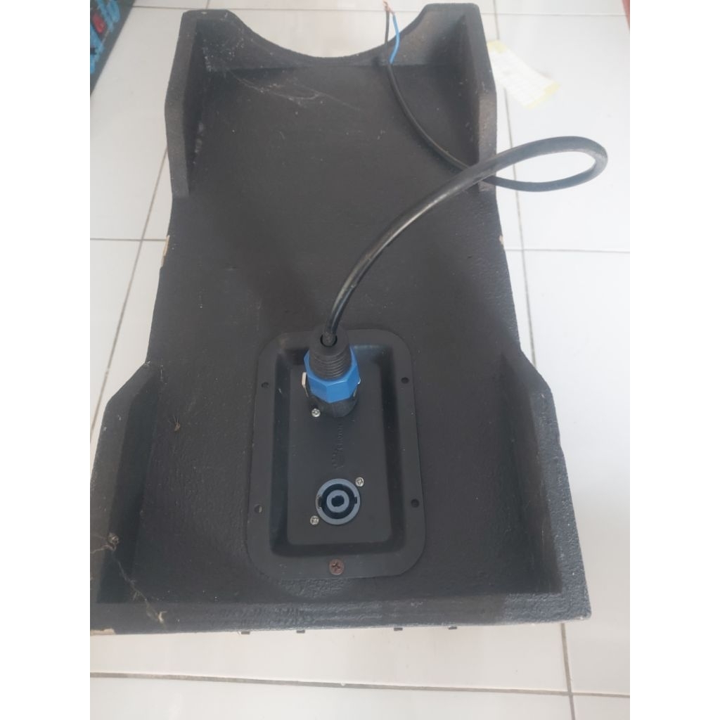 box 6 inch plus tweeter plus speaker 6 inch acr bekas suara normal
