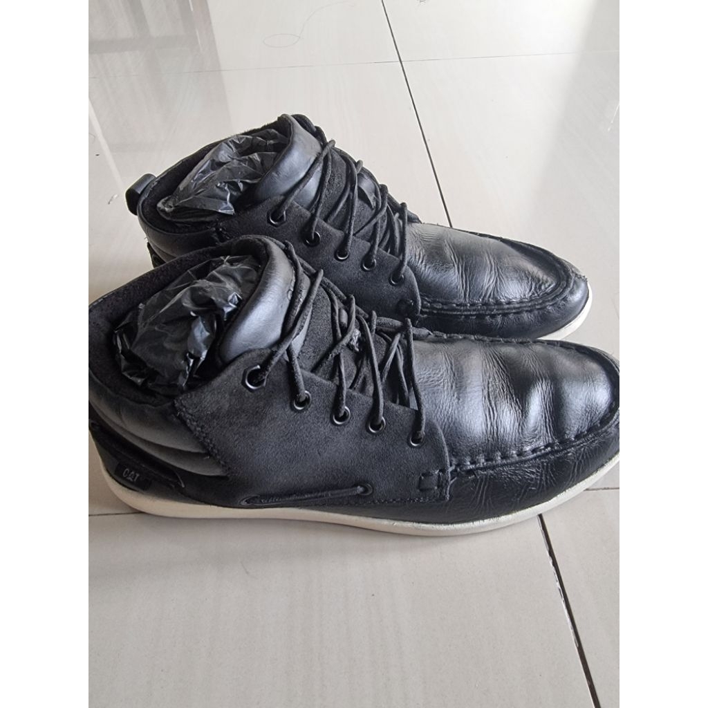 CAT BOOTS