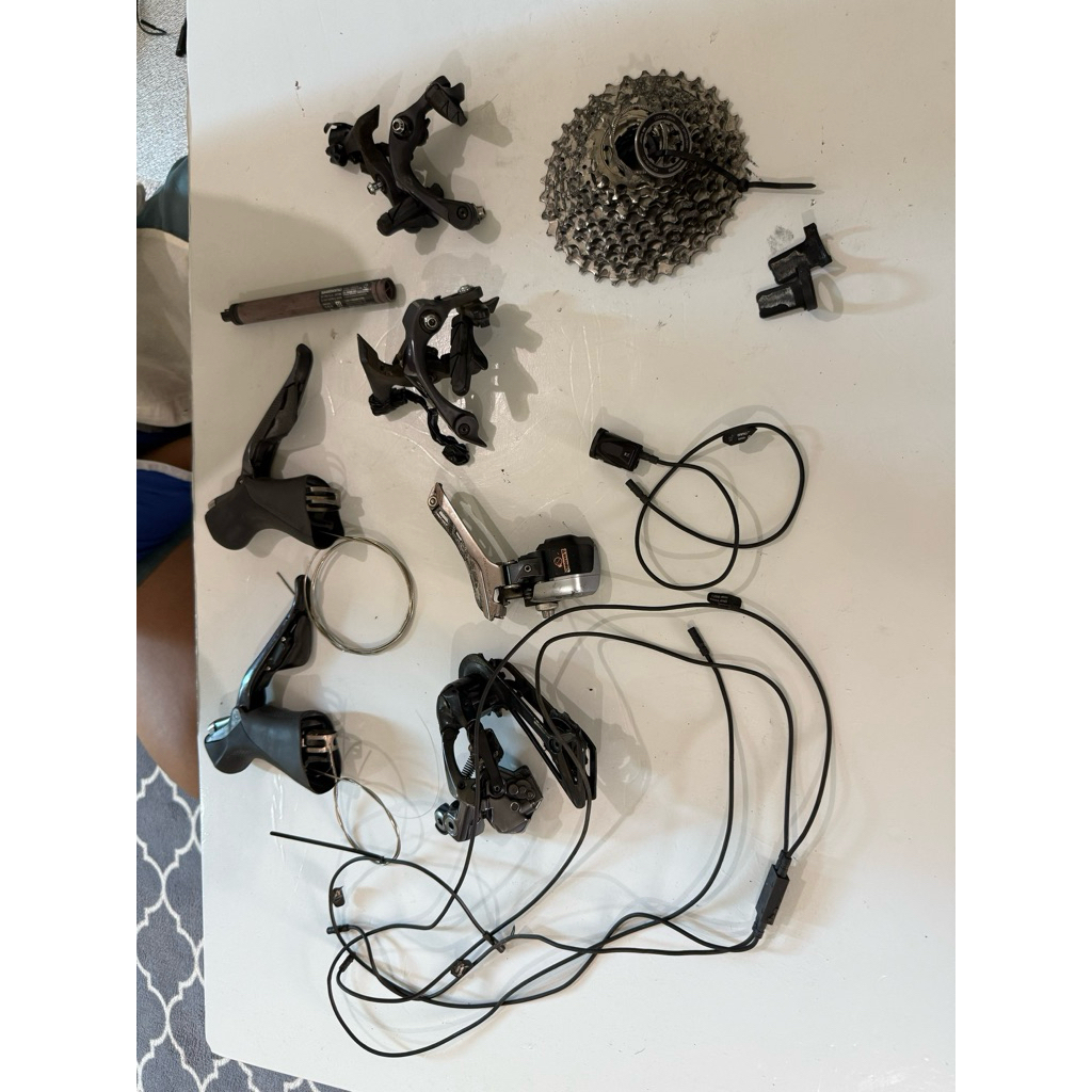 Mini Groupset Dura Ace Di2 9070 11speed Rim Brake