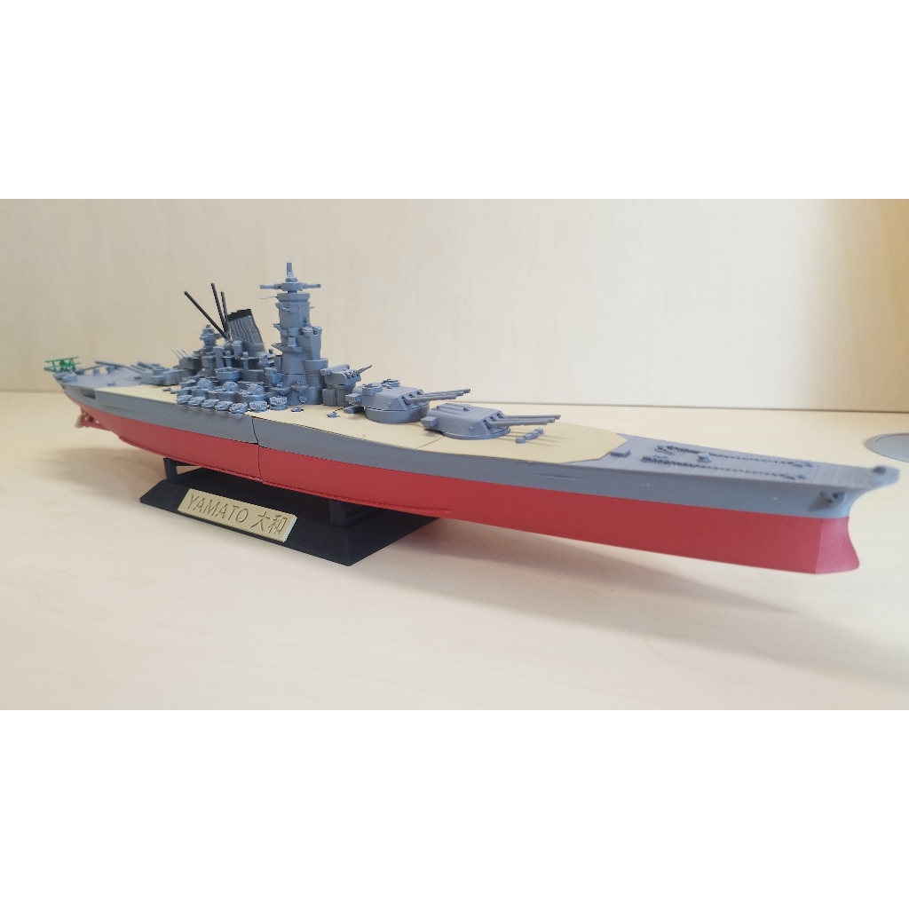 Model Kapal Perang Jepang IJN Yamato Skala Koleksi Dengan Stand Kapal Dan Plakat Nama