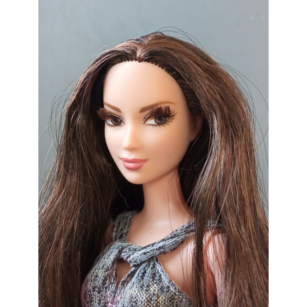 Barbie Mattel Fashion Fever Make up Chic Lea preloved / bekas mainan berbi