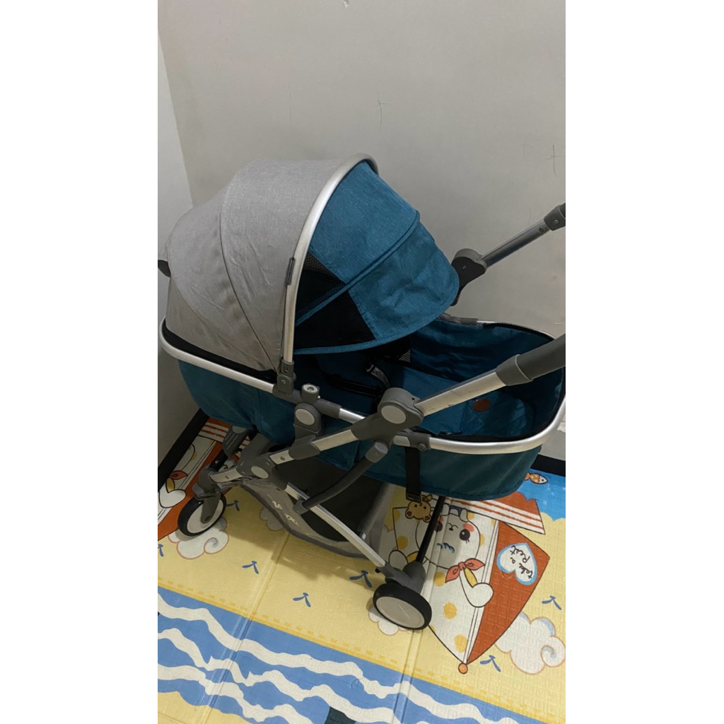 Preloved stroller babydoes pronto R