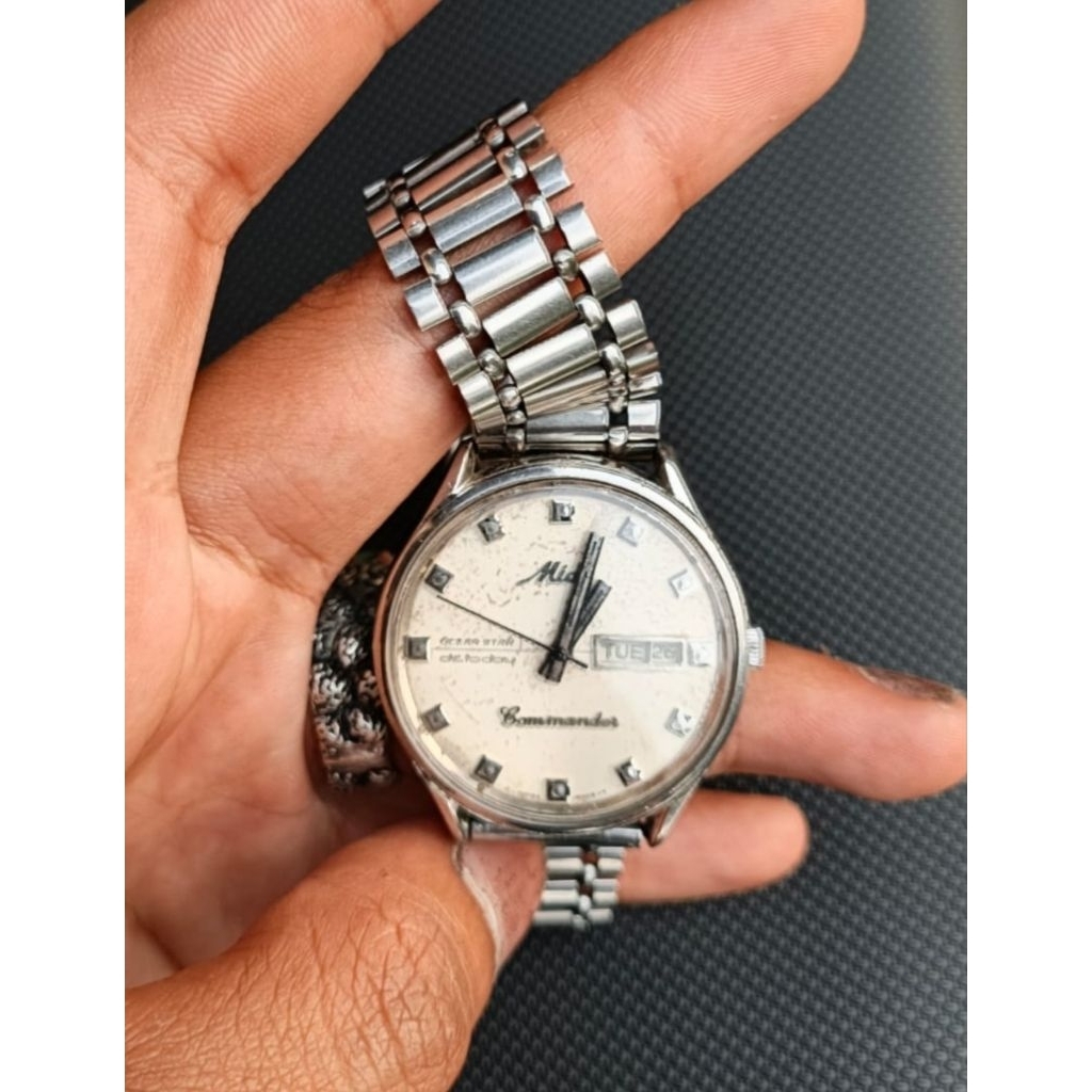 MIDO COMMANDER DATODAY MULTY STAR AUTOMATIC