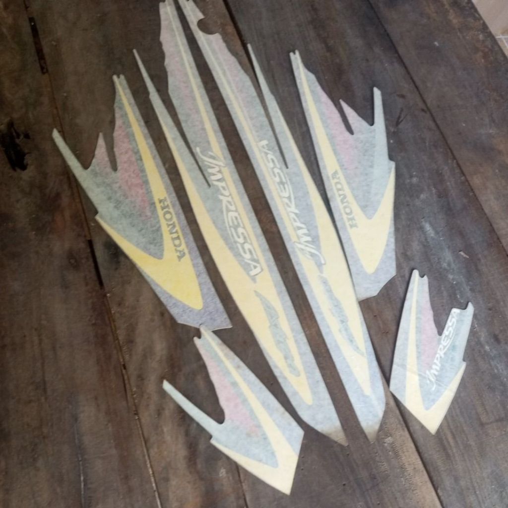 striping stiker Lis Polet Honda Astrea grand impressa 2000 ORI NOS.