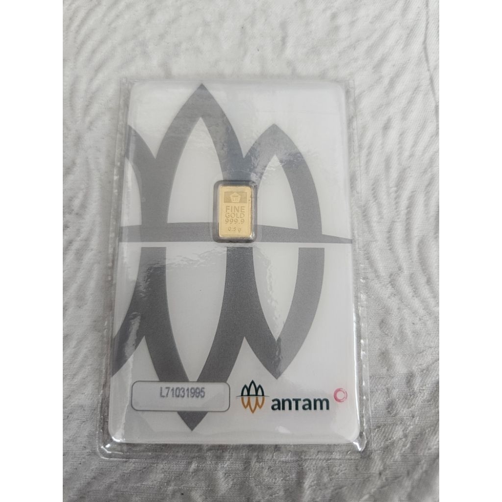 Logam mulia antam 0.5 gr