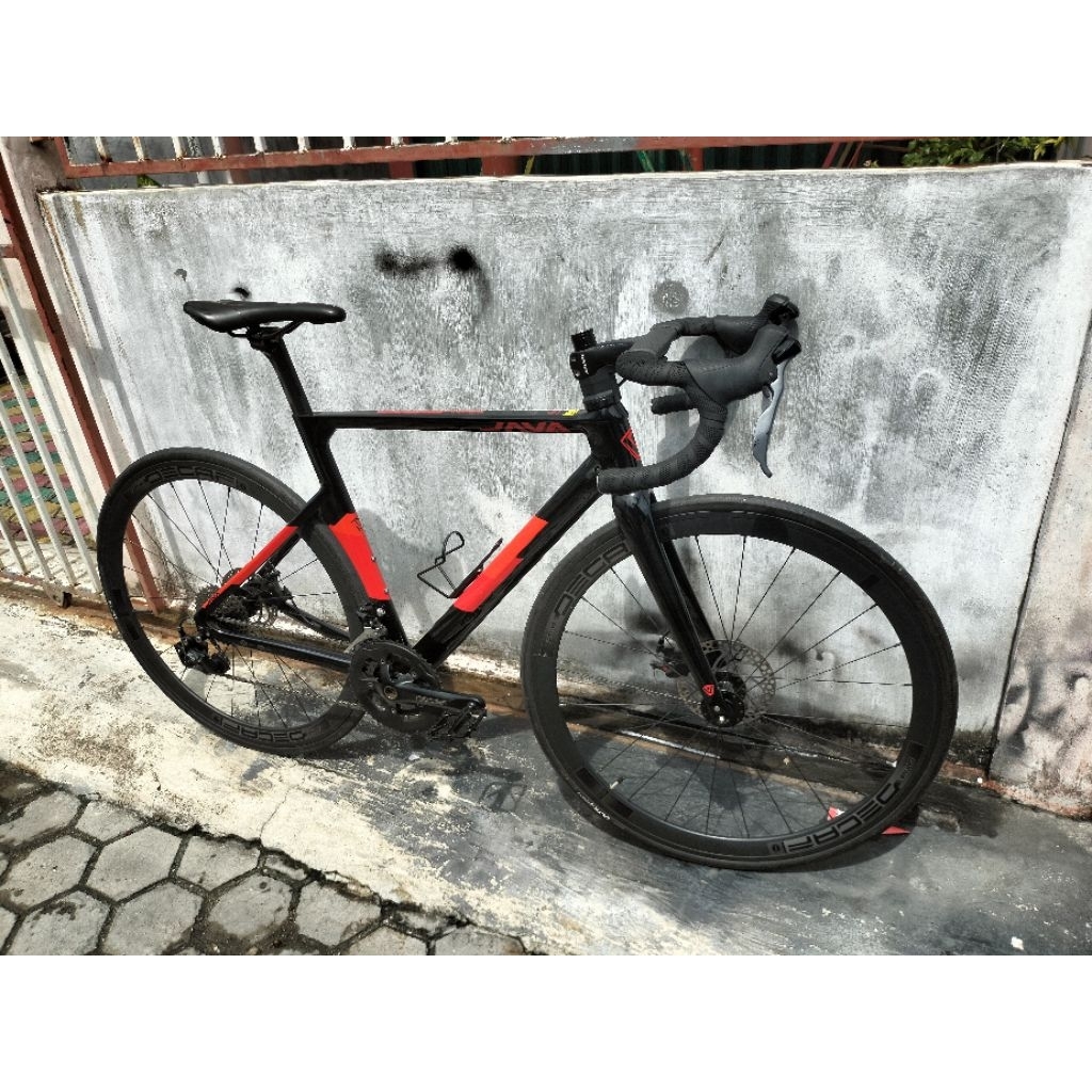 Sepeda Roadbike java vesuvio