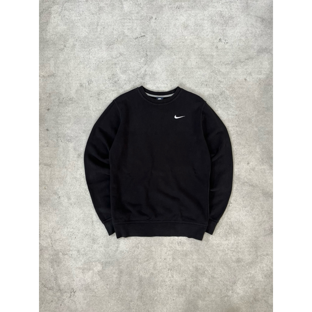 NIKE SECOND