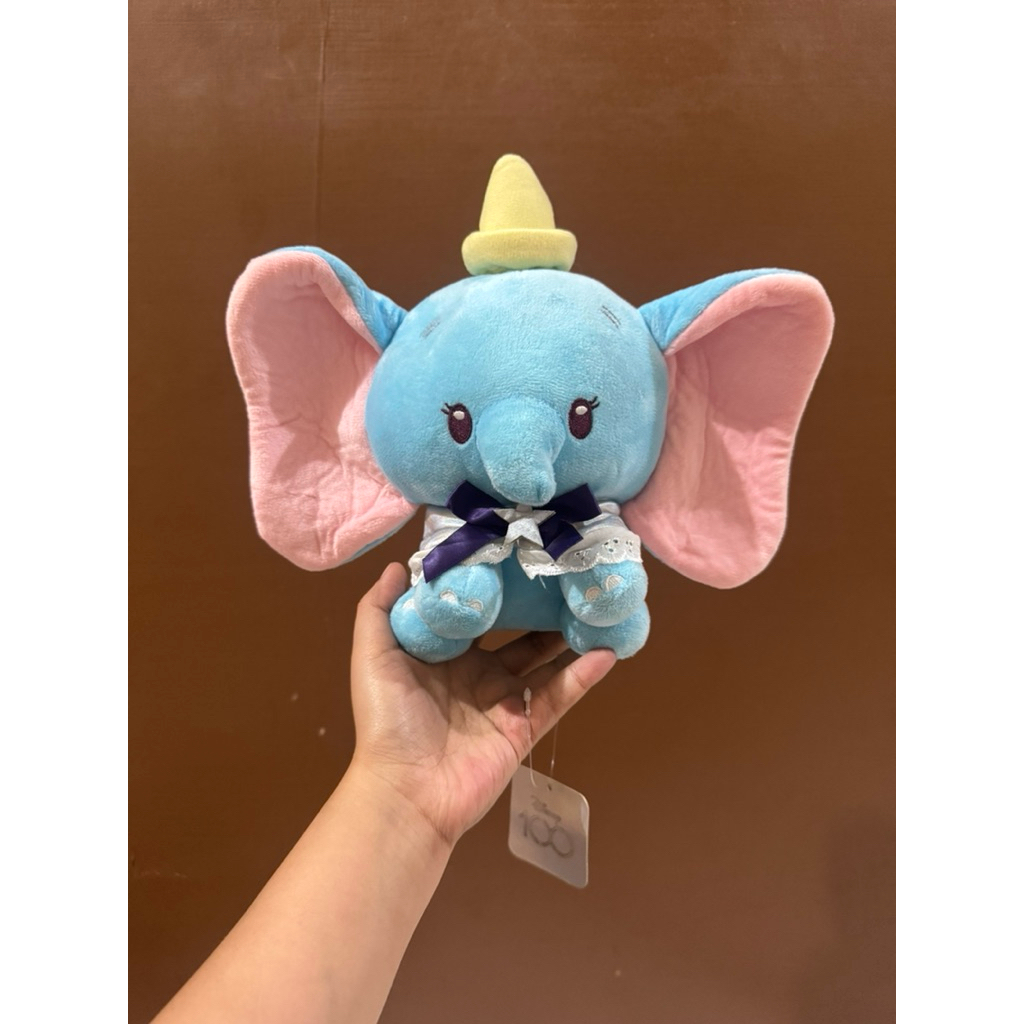 Boneka Karakter Dumbo size 25cm Original / Boneka Gajah Dumbo Original / Boneka Disney Dumbo / Bonek