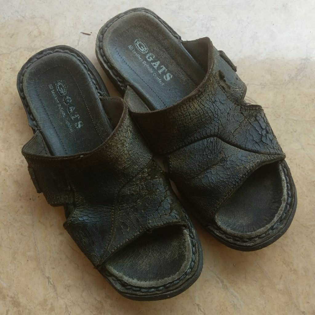 SANDAL GATS