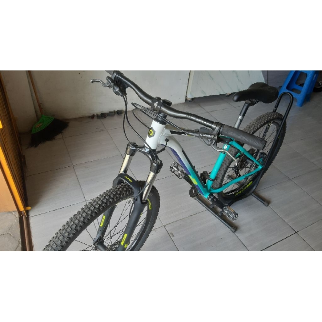 polygon xtrada 5 LE