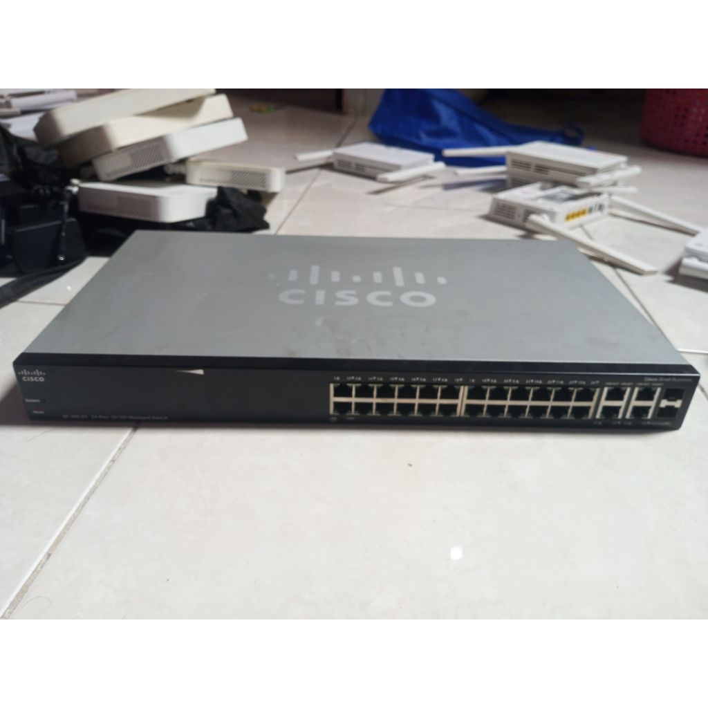 Switch Cisco Sf 300-24 port