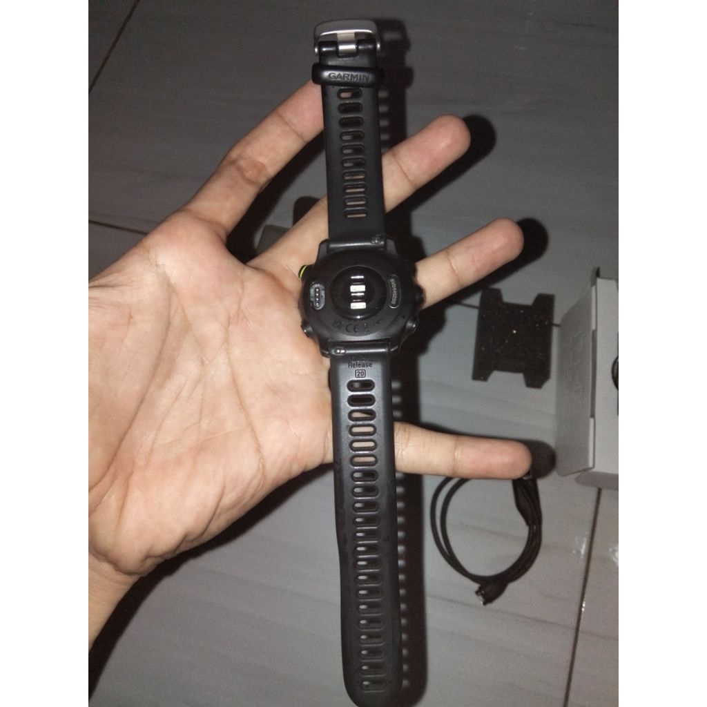 garmin fr55 second like new