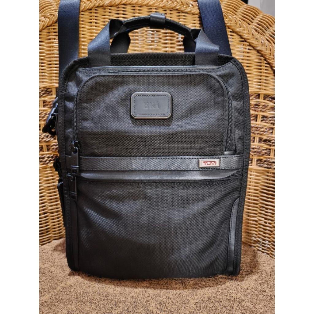 tumi alpha 3 medium organizer travel tote