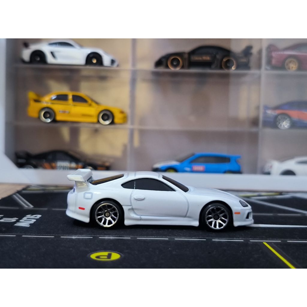 HW - Loose supra brian putih