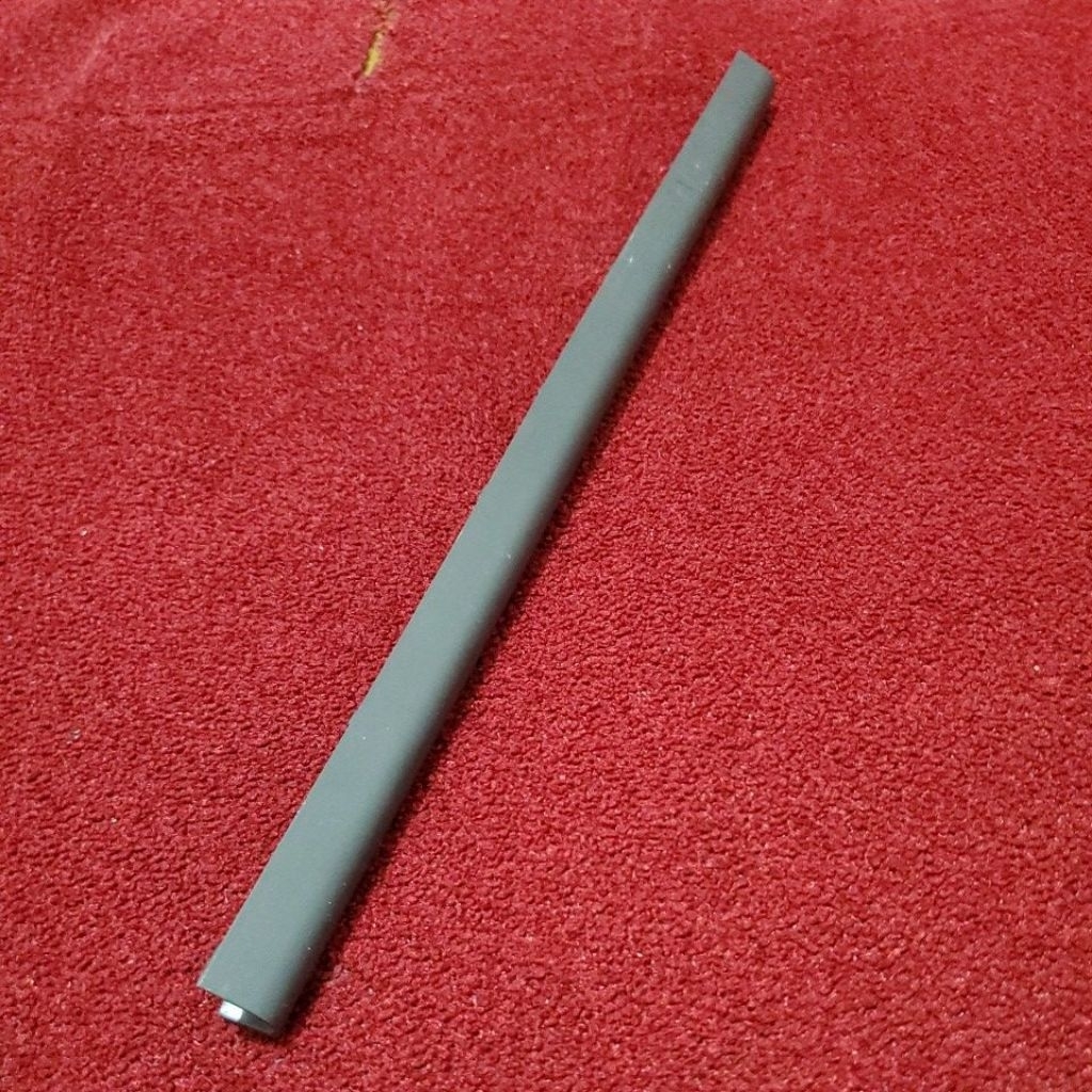 Tutup Engsel HP 14 Cm Ck 240 245 G7 Second