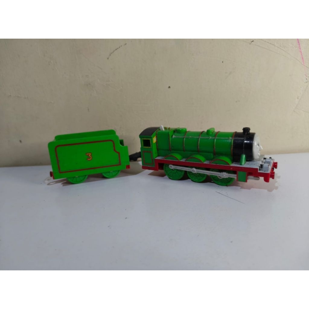 Kereta Thomas& Friends Tomy Elektrik On