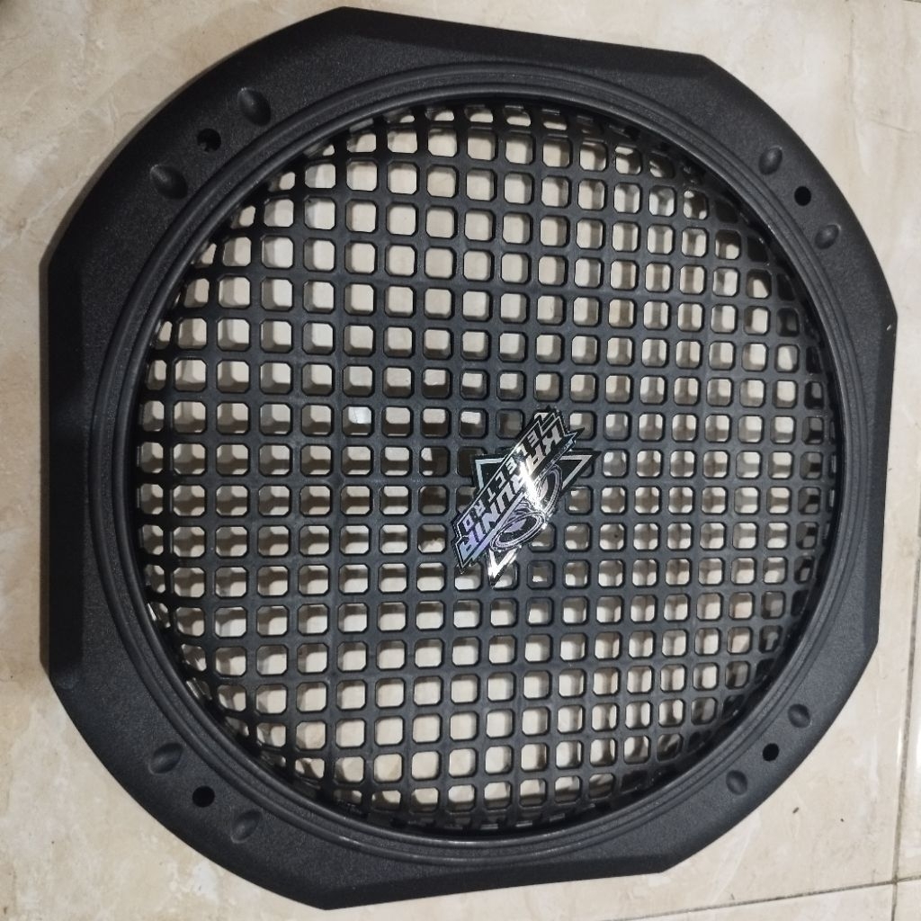 penutup spiker 12inch pigura plastik