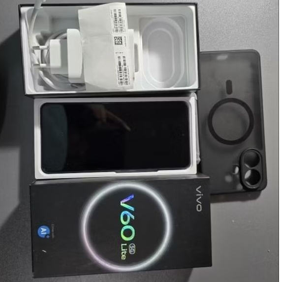 VIVO V60 LITE 8/256 Second like new