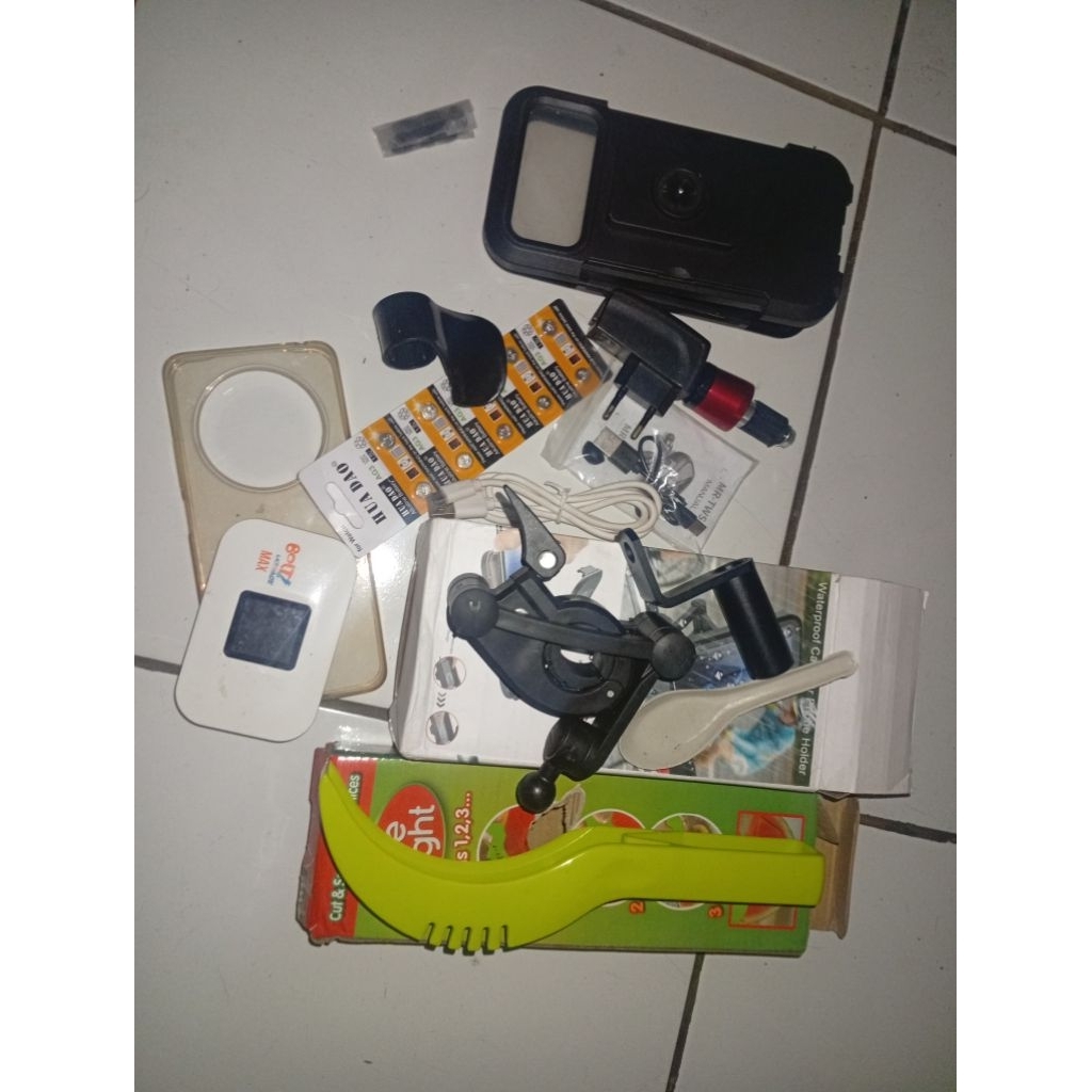 BORONGAN BARANG SISA GUDANG