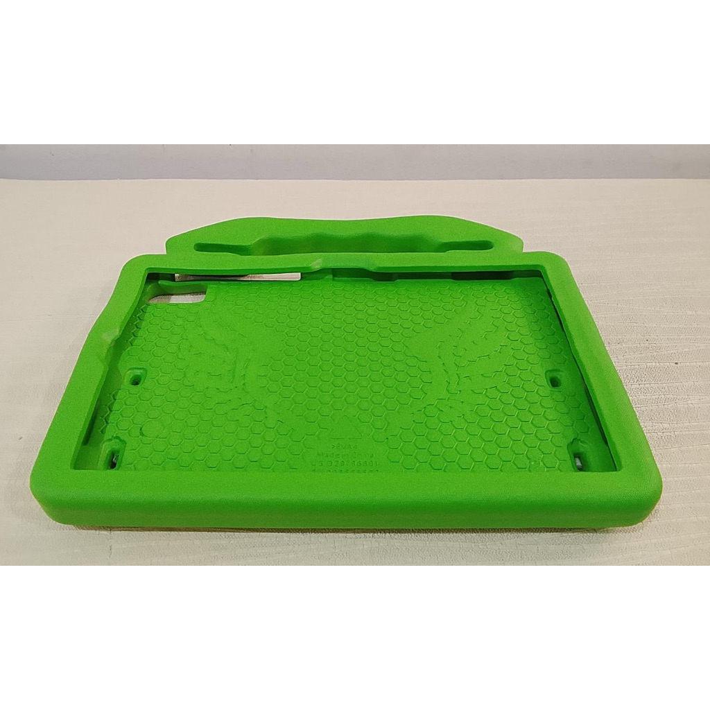*Case iPad 8.7 inch Universal*