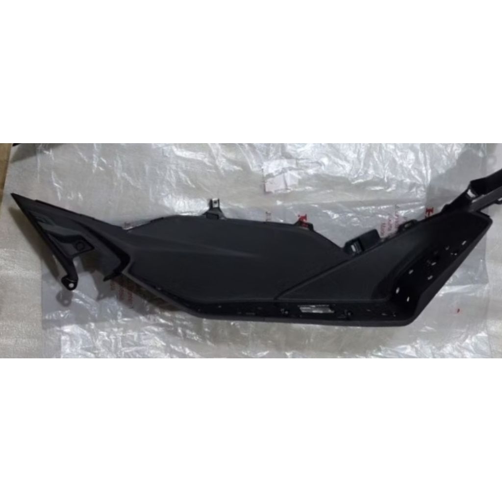 step floor pcx 160 KANAN original K1Z pijakan kaki pcx 160 original  KANAN