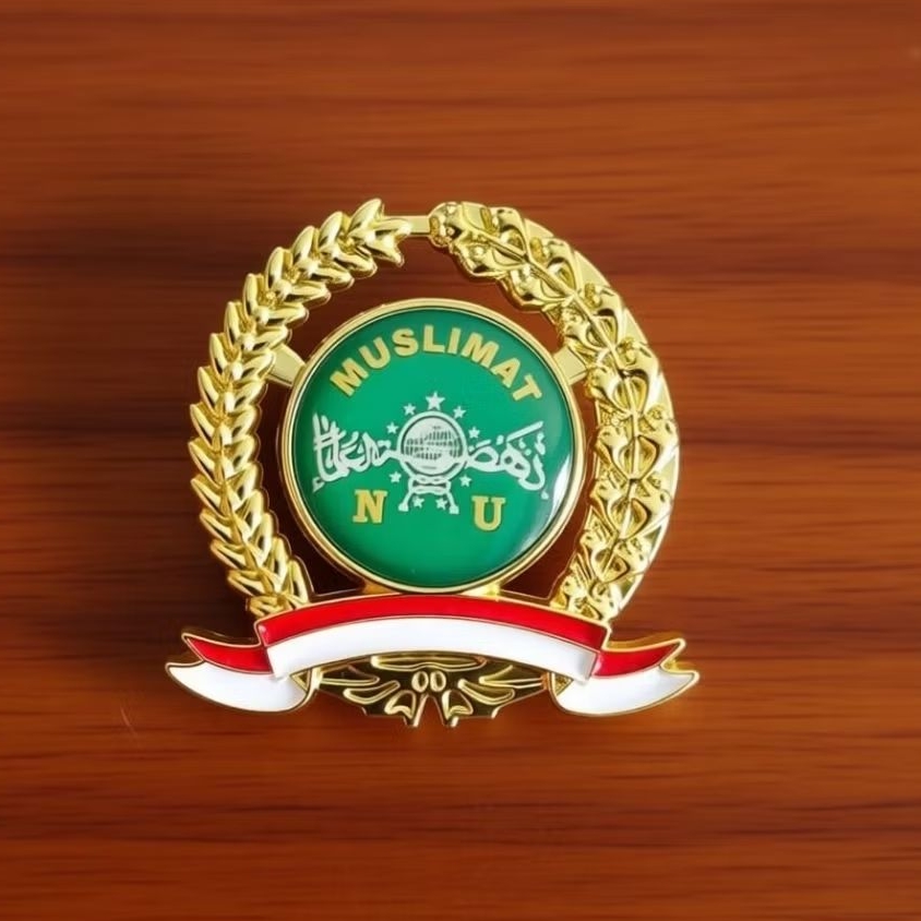 Pin Muslimat Nu kuningan krum emas / Bros Muslimat Nu