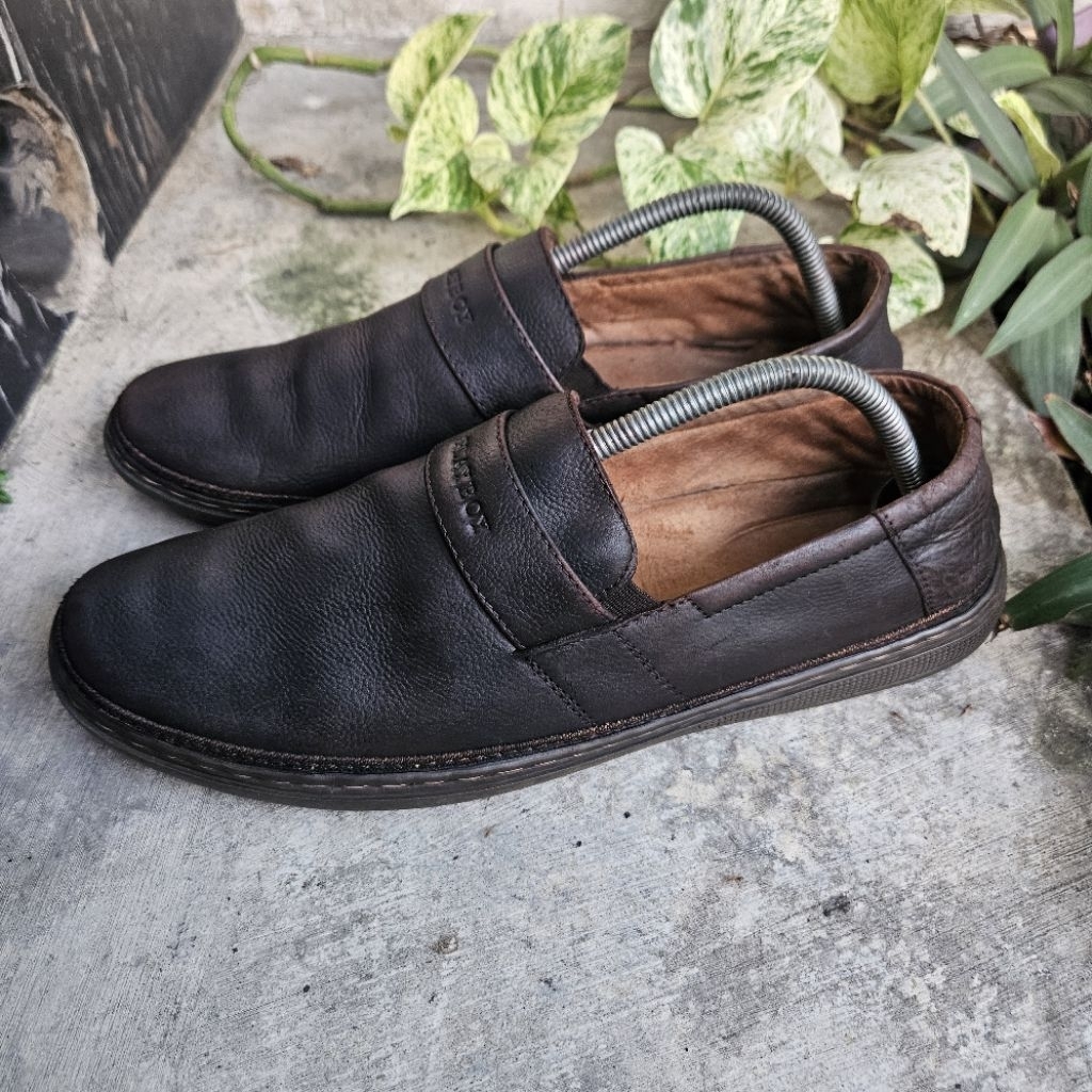 sepatu loafer second play boy size 42(27cm)