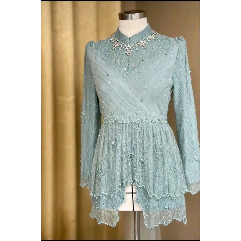 Preloved kebaya Ice Blue