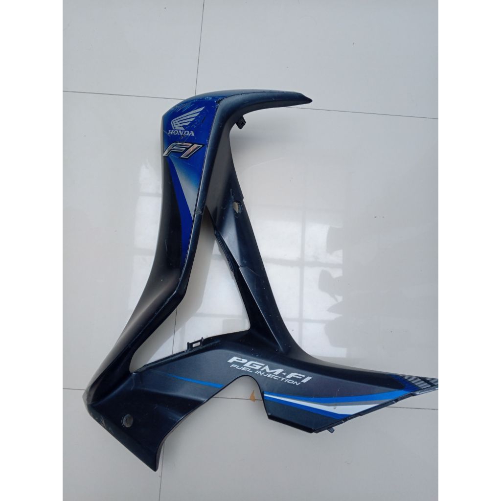 cover sayap kiri Supra X 125 Helm In Original utuh