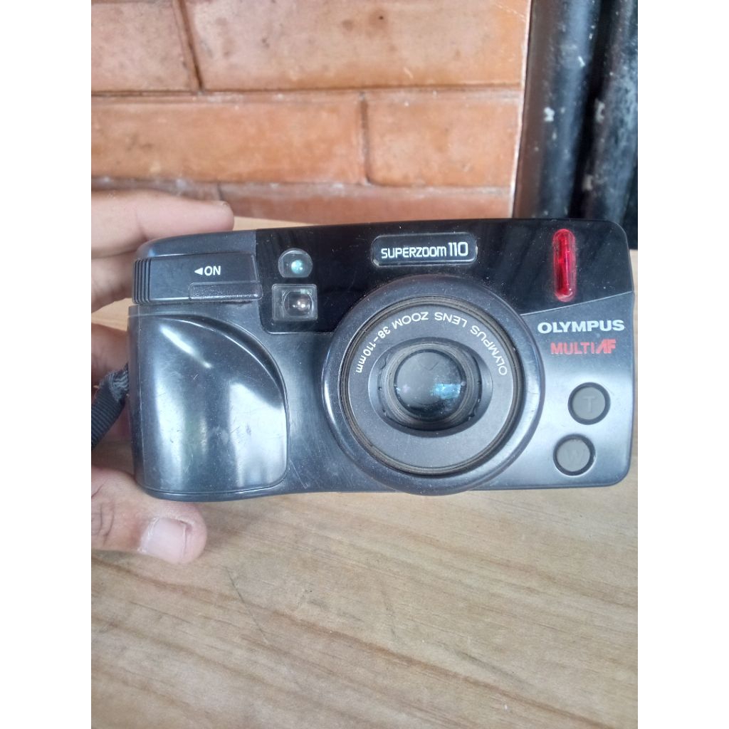 camera analog Olympus Superzoom 110 multi AF