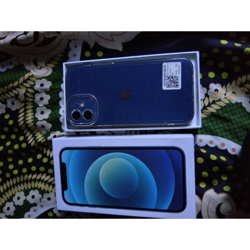iPhone 12 second