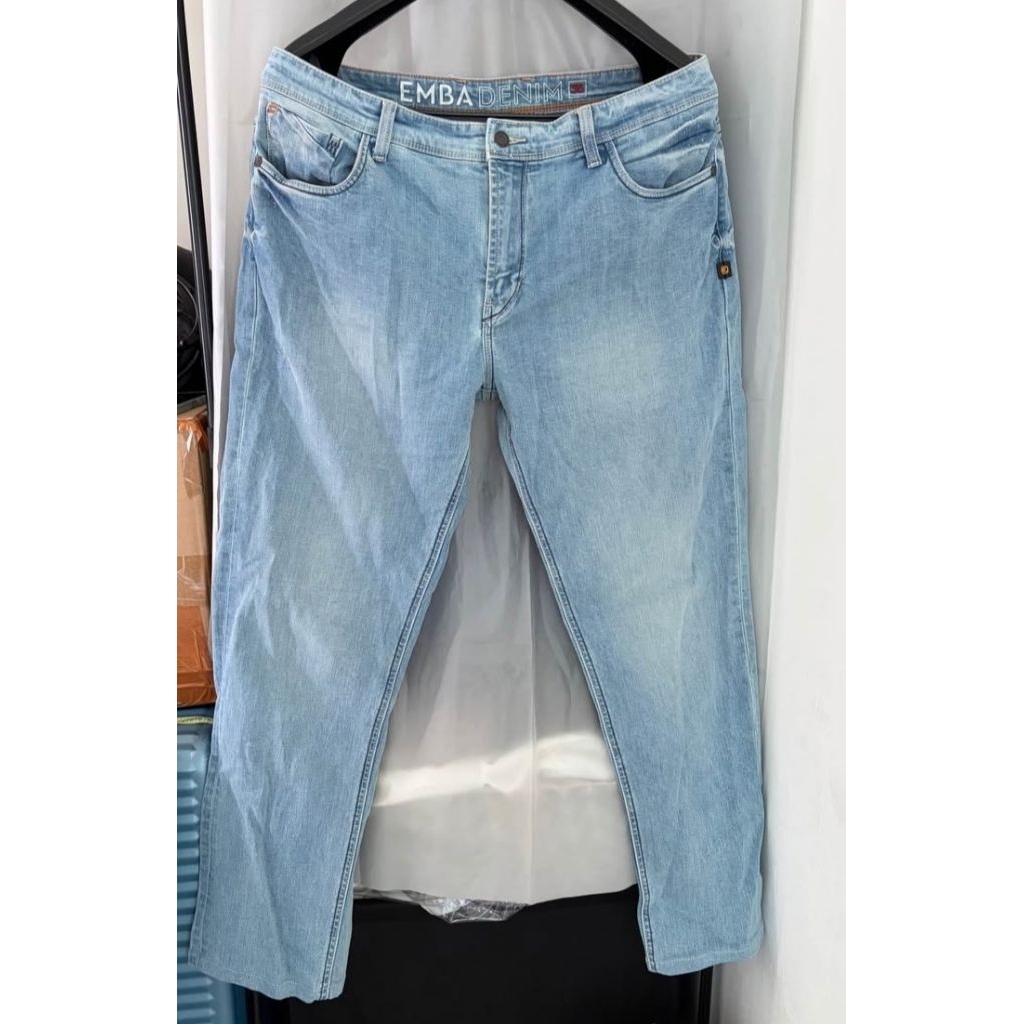 preloved jeans pria