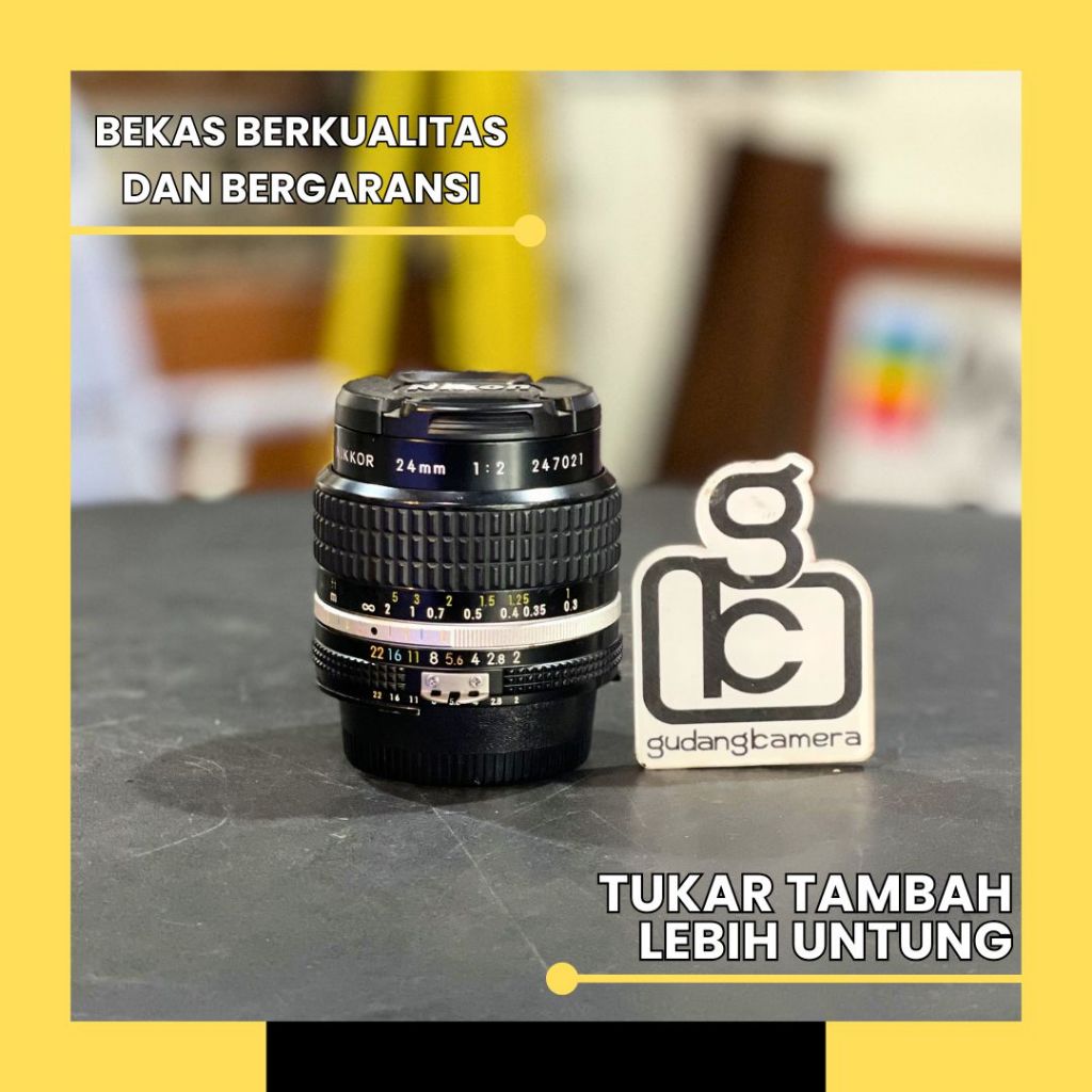 Nikon / Nikkor 24mm F2 AIS - MINT CONDITION - 7021